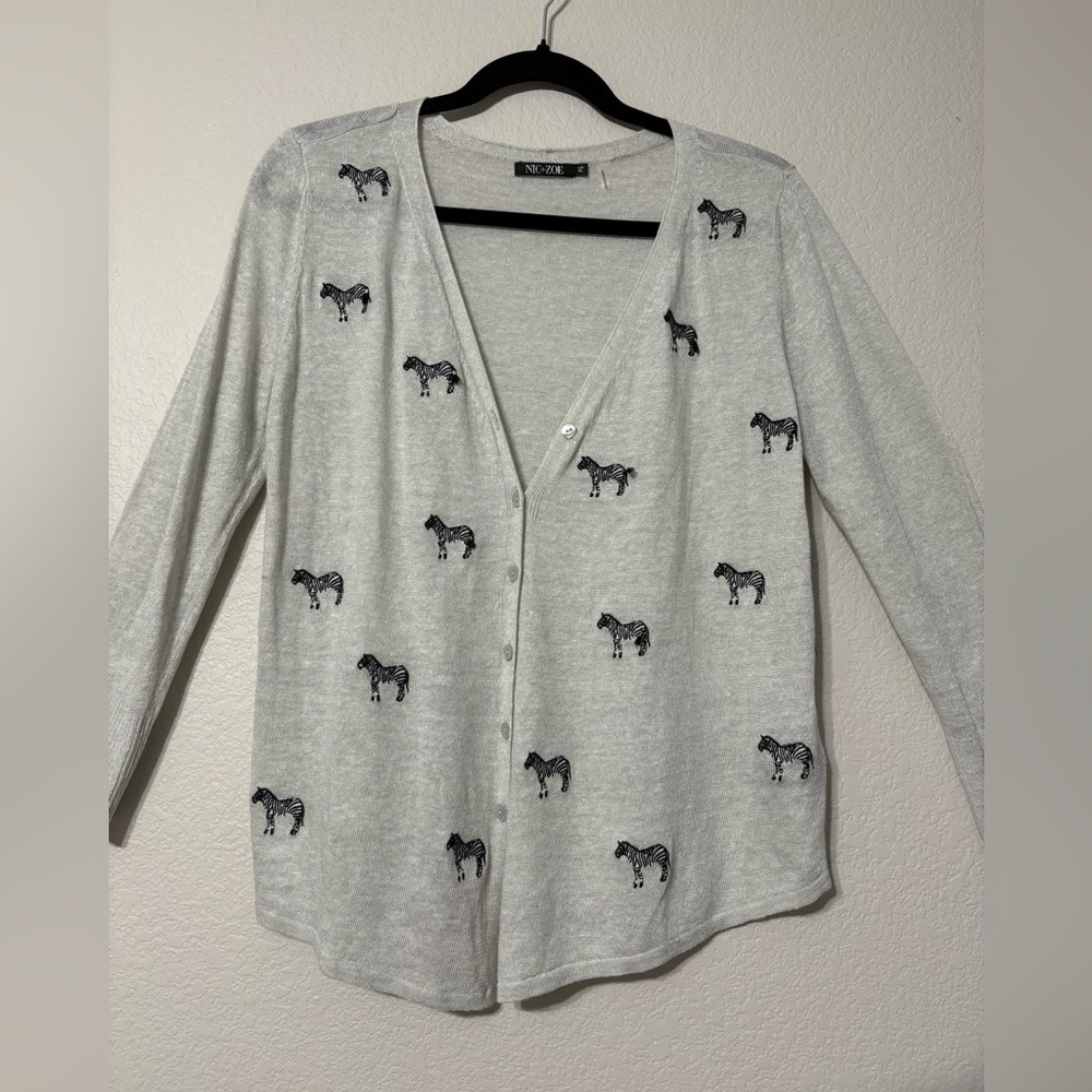Nic + Zoe Embroidered Zebra Crossing Linen Blend Button Up Cardigan. Vneck. Ps — image 5 of 8
